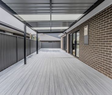 Easy-Care Living with Full Comfort and Convenience - Photo 3