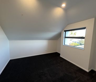 4/142 Milton Street, Somerfield - Photo 4