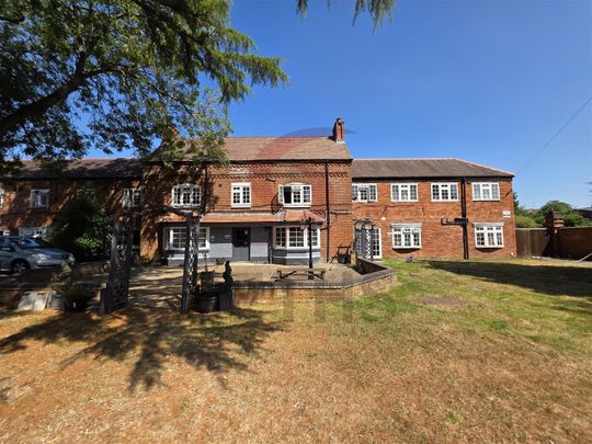 Sandpits Lane, CV6, Coventry - Photo 1