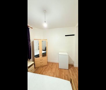 Room in a Shared House, Handsworth Road, N17 - Photo 4