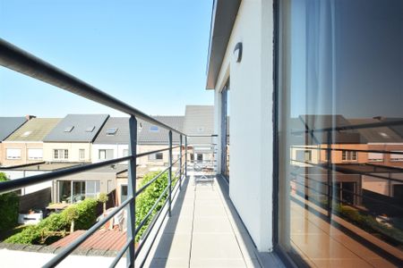 Gerenoveerd appartement met terras en garage in het centrum. - Foto 3