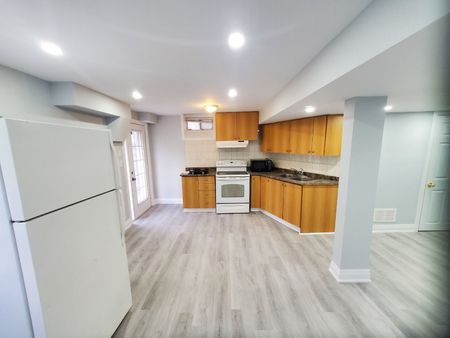 For Lease - 43 Eastview Gate Unit# Lower, Brampton, Ontario - Photo 3