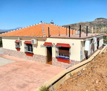 4 room luxury Villa for rent in Alora, Spain - Photo 3