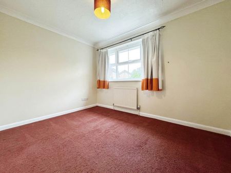 4 bedroom detached house to rent - Photo 3