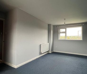 4 bedroom detached house to rent - Photo 6