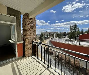 Sunshine South west Exposure 1B1B condo | 205 - 26 Val Gardena View SW, Calgary - Photo 1