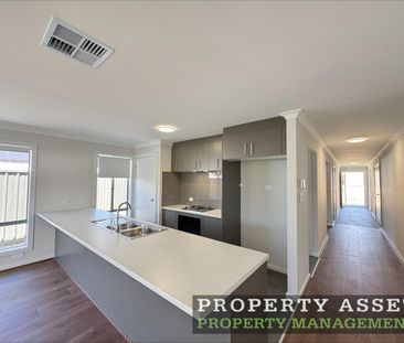 Modern Three-Bedroom Home in a Quiet Hills Location with SOLAR and ... - Photo 4