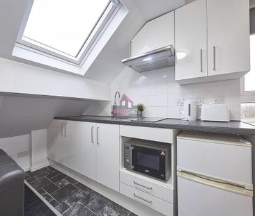 Studio to rent - Photo 5