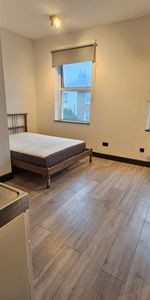 Studio Flat, London, W5 - Photo 3