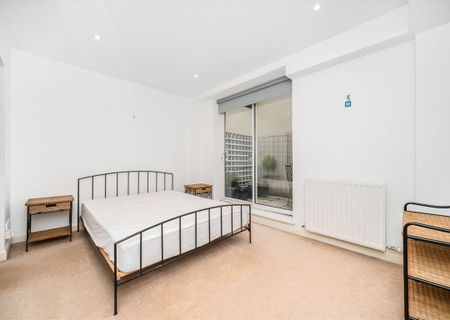 Bartholomew Close - Photo 3