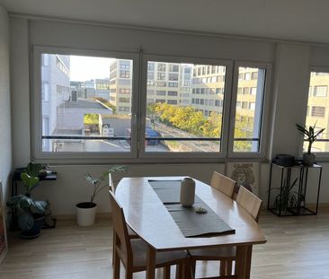 21/2 ROOM APARTMENT IN ZURICH - DISTRICT 11, FURNISHED, TEMPORARY - Photo 3