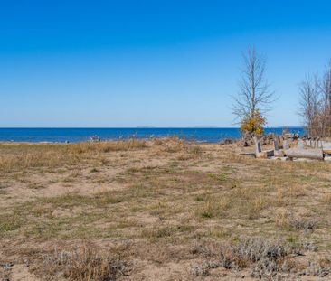 For Lease - 35 St. Clair Street, Collingwood, Ontario - Photo 1