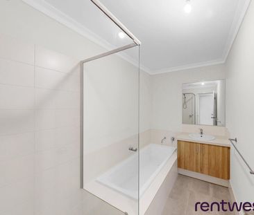 LOCK & LEAVE - Photo 6