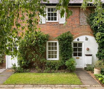 2 bedroom terraced house to rent - Photo 4