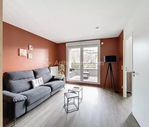 Location Appartement 2 pièces 52 m2 à Clermont-Ferrand - Photo 2