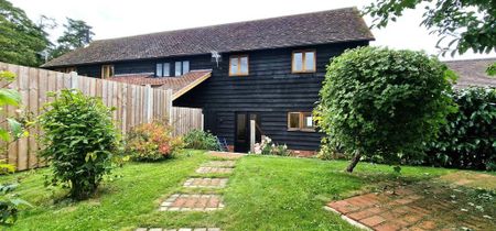 2 bedroom barn conversion to rent - Photo 4