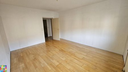 Teilmöblierte 3-Zimmerwohnung mit Loggia - Foto 4