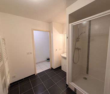 Location Appartement 2 pièces 42m² - Photo 4