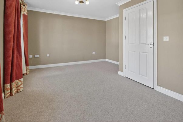 4 bedroom terraced house to rent - Photo 1