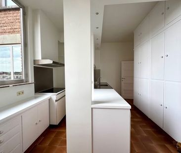 Appartement te huur - Photo 1