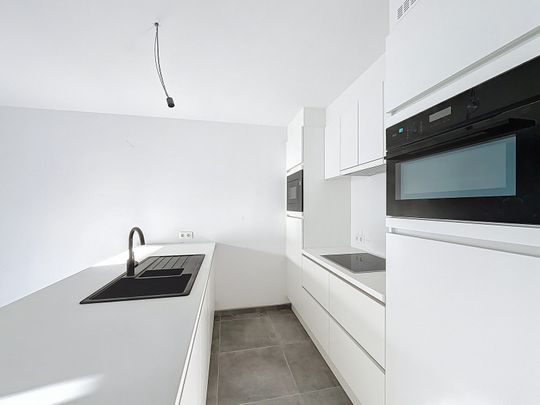 Appartement te huur - Photo 1