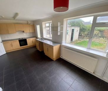 Woodsford Grove, Clifton, Property for rent - Photo 4