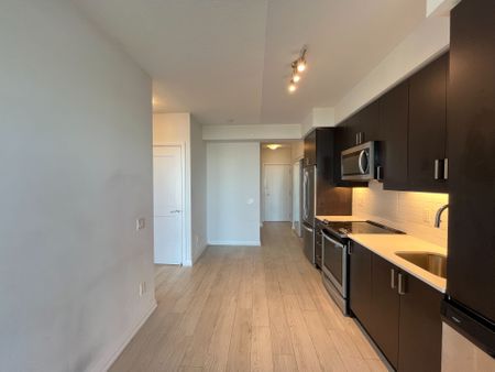 For Lease - 7895 Jane Street Unit# 1218, Vaughan, Ontario - Photo 2