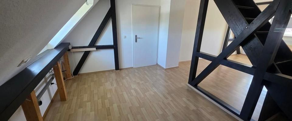 ***1 Monat Kaltmietfrei***Helles Dachgeschossapartment in Glauchau zur Miete - Foto 1