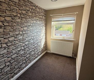 3 bedroom house to rent - Photo 3