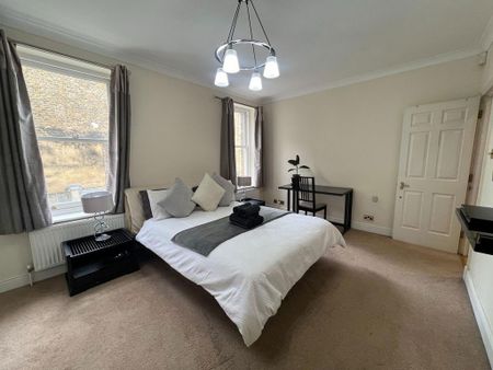 3 bedroom detached house to rent - Photo 4