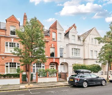 4 bedroom terraced house to rent - Photo 1