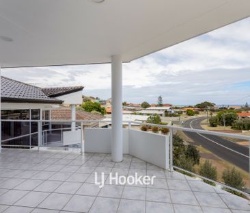 31 Mangles Street, South Bunbury WA - Photo 2