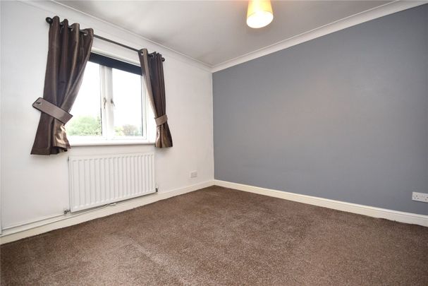 7, Martin Close, Morley, Leeds, West Yorkshire, LS27 8WF - Photo 1