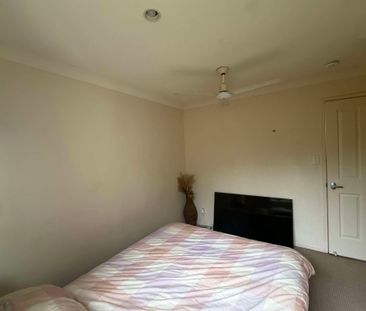 Upper Coomera - Photo 1