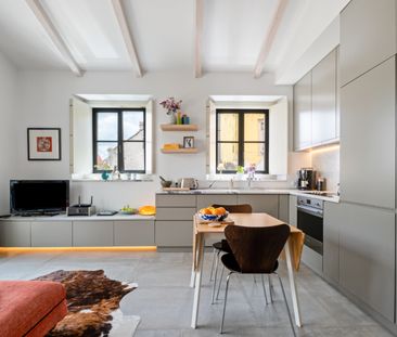 1-bedroom house with garden for sale in Lapa, Lisbon - Photo 2