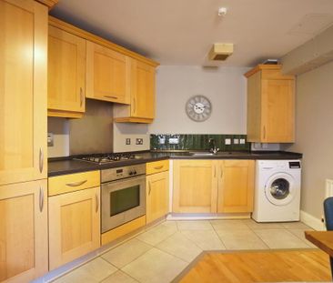 E3.3 Apartment Whitehall Square, 181 Sandy Row, Belfast, BT12 5EG - Photo 6