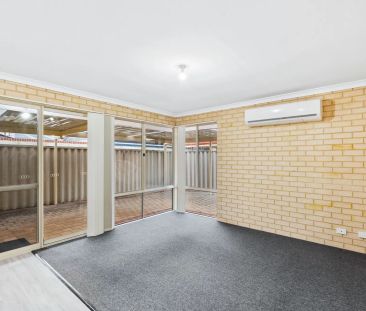 37A Admiralty Crescent, Halls Head. - Photo 2