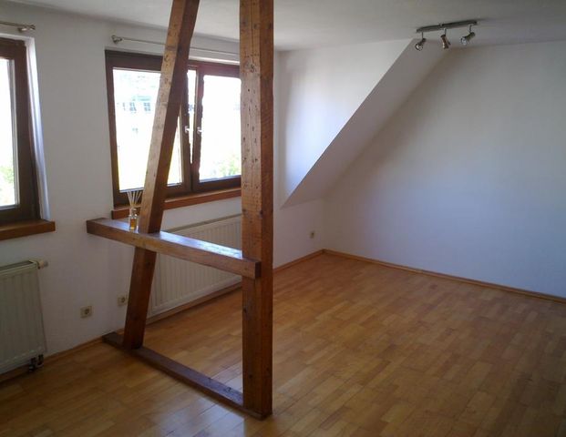 Stadtwohnung im 3.OG und EBK am Eugen- Jaeckle-Platz 31 - Foto 1