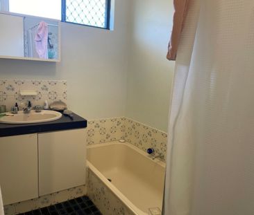 Easy Living in the Heart of Mandurah. - Photo 5