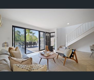 42 Wool Street, Toowong, Qld 4066 - Photo 1