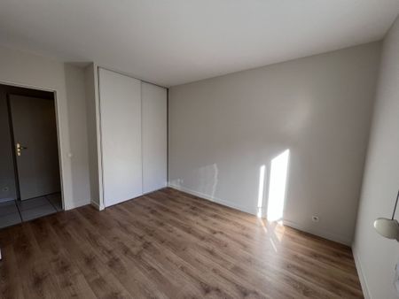 APPARTEMENT T3 A LOUER LYON 7EME ARRONDISSEMENT Jules Brunard - Photo 3
