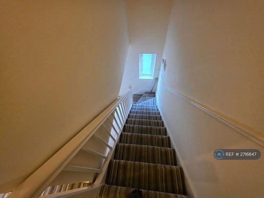 2 bedroom semi-detached house to rent - Photo 1