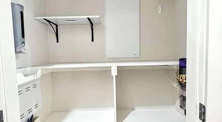 Bright, Beautiful & Ready for You *Fully Furnished - Photo 2