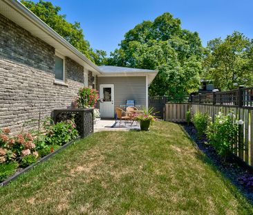 For Lease - 461 Maple Avenue, Oakville, Ontario - Photo 1