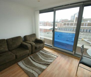 1 bedroom flat to rent - Photo 3