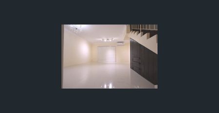 Two Bedroom Townhouse - Photo 5