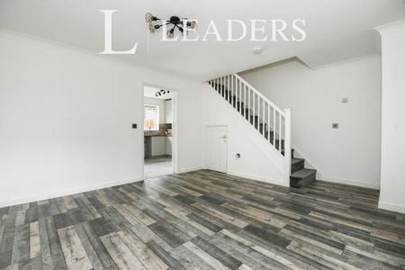 3 bedroom terraced house to rent - Photo 2