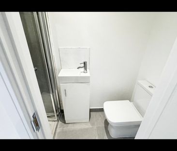 Studio Flat, Edmeston Close, E9 - Photo 5