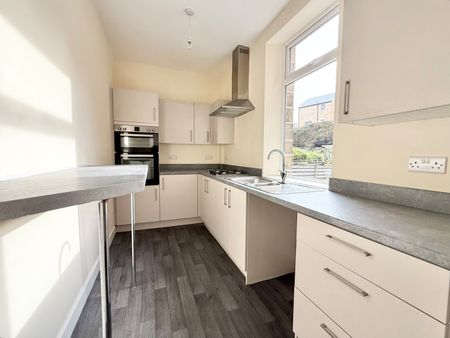 2 bedroom house to rent - Photo 2