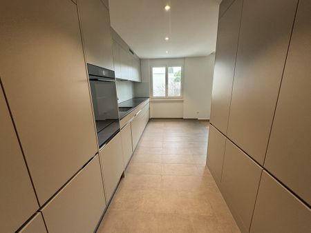 "Frisch renovierte und helle Wohnung" - Foto 3